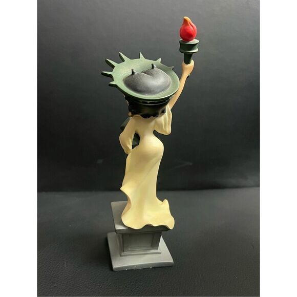 Vintage Betty Boop Statue Of Liberty Figurine - Picture 4 of 10